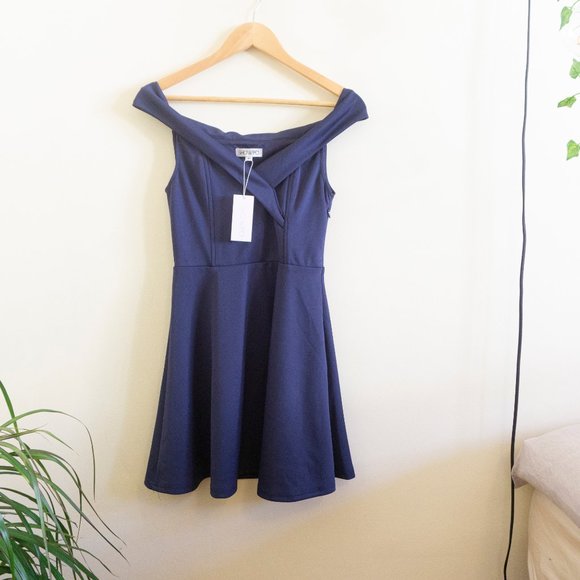 Never Let Go Dress in Steel Blue - Picture 5 of 5